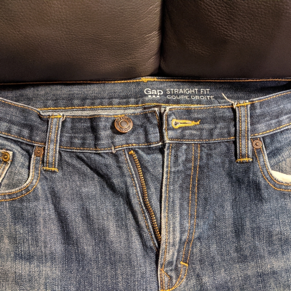 Gap Outlet Jeans - 34x32 -straight fit - dark wash